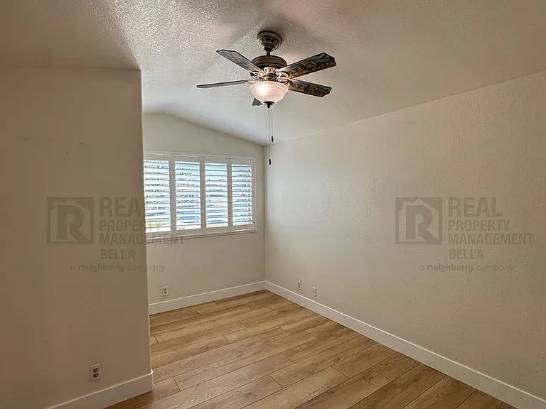 30882 Kiowa River Ct — Photo 34