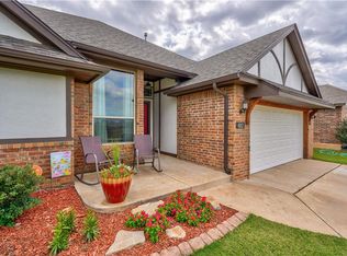 6112 NW 158th St, Edmond, OK 73013