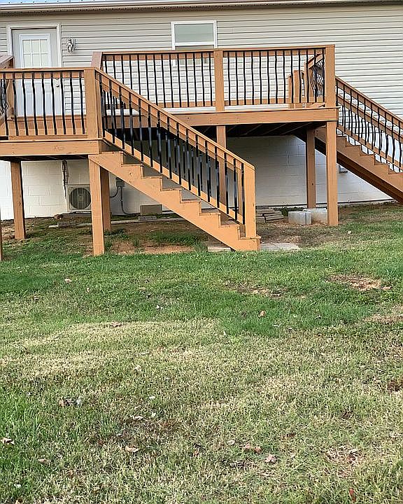 2nd image of 1884 Carroll Rd