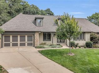 8008 W 102nd Ter, Overland Park, KS 66212