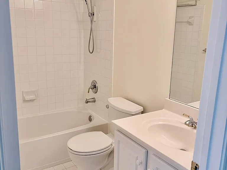 2178 Harithy Dr — Photo 29