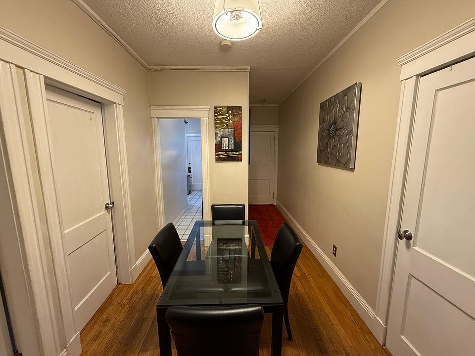 Dining Room and Entrance