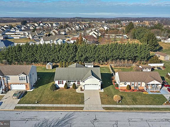 4th image of 115 Dakota Dr