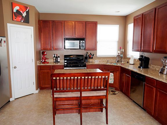4th image of 6513 Dauphin Dr