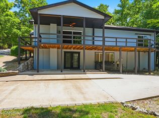 1075 Carie Ln, Osage beach, MO 65065