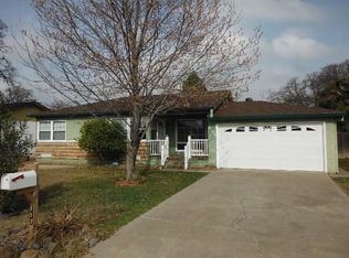 117 Encinal Dr, Red Bluff, CA 96080