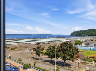 601 S 227th St APT 407N, Des Moines, WA 98198