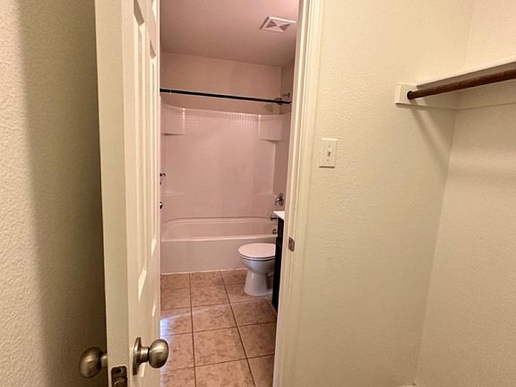 Room 3 Closet with full bath
