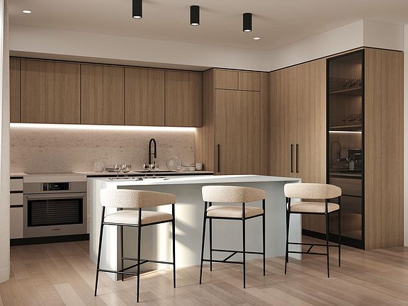 4th image of 3584 East Blvd #3