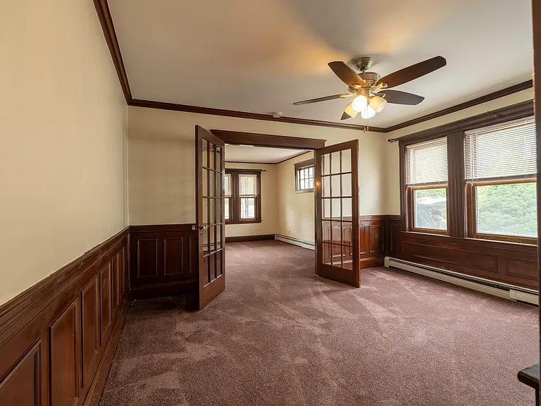202 Washington St #1 — Photo 8