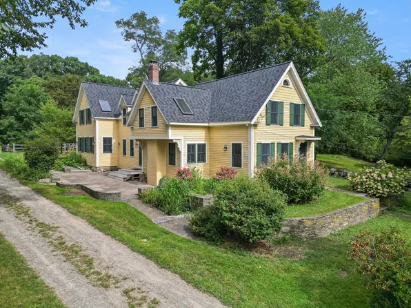 19-21 Downfall Rd, Byfield, MA 01922