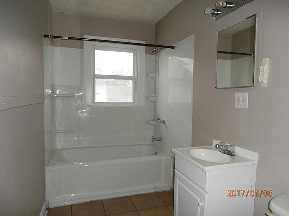 5th image of 675 Miller Ave #77