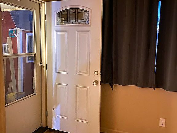 2nd image of 1629 N Alton Ave