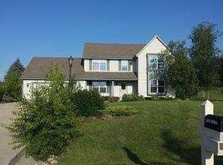 W329N3711 Timberwood Ct, Nashotah, WI 53058
