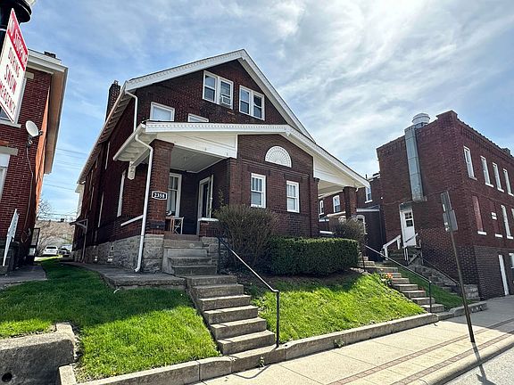 2nd image of 2356 N High St #2358