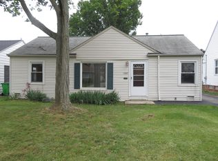 1327 Genesee Ave, Mayfield Heights, OH 44124