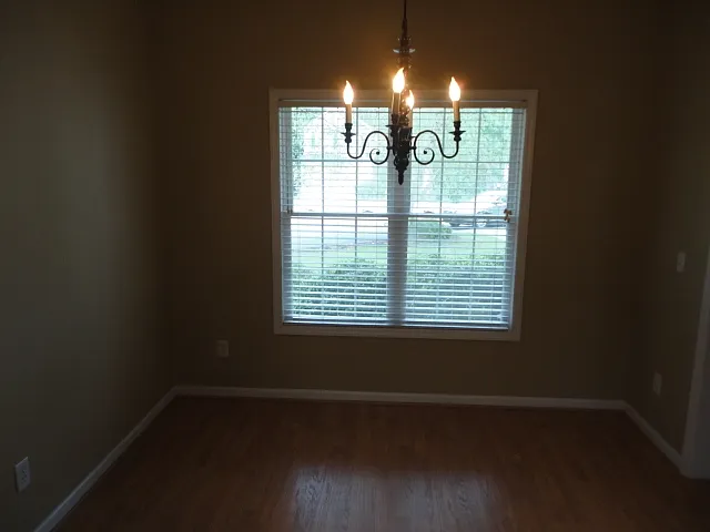 8316 Neuse Lawn Rd — Photo 4