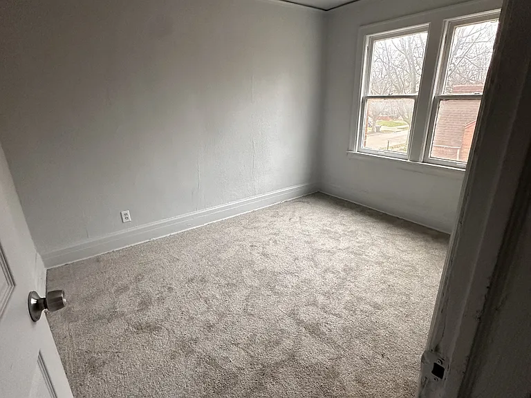 15476 Sorrento St #1 — Photo 12