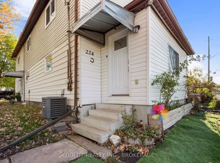 224 Oakdale Ave, Saint Catharines, ON L2P 2K7