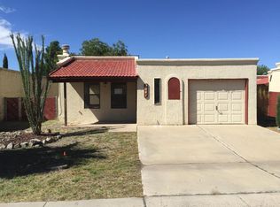 2041 Chateau Dr, Las Cruces, NM 88005