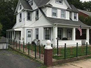 2 Antrim Ave, Suffern, NY 10901