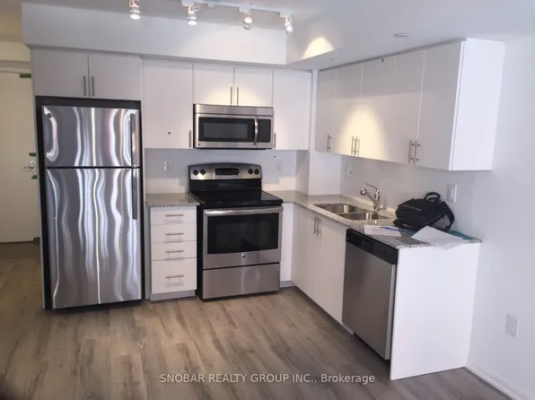 830 Lawrence Ave W Unit 423, Toronto, ON M6A 0B6