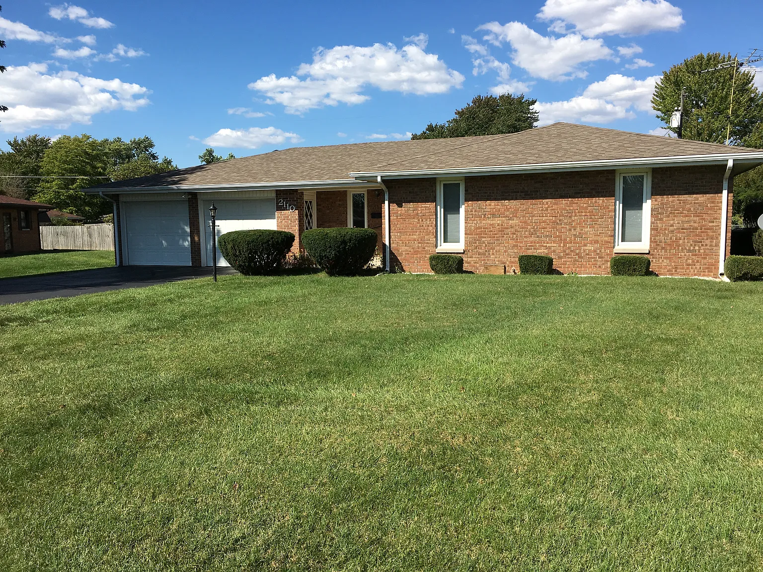 2110 Dale Ct photo 1