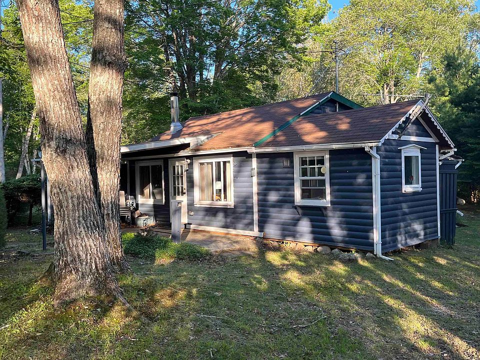 1st image of 58 Sandy Point Rd