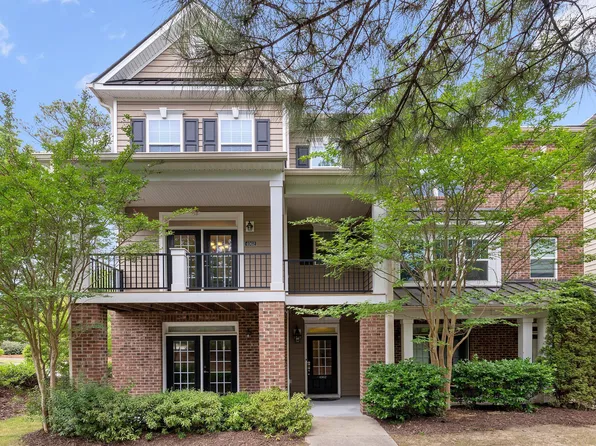 4962 Highcroft Dr, Cary, NC 27519