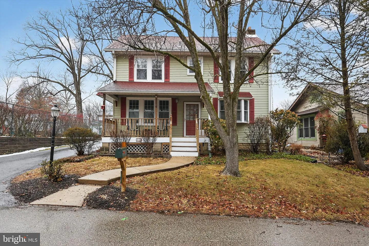 11 Levis Ave photo 1