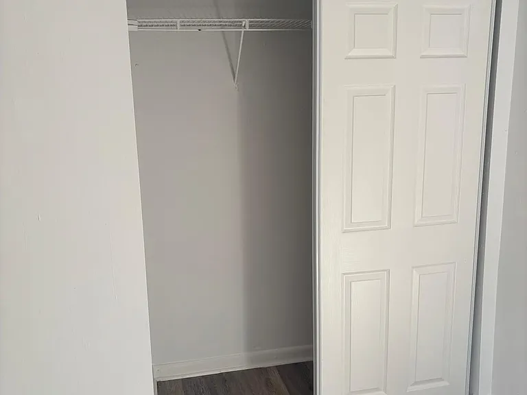 111 N Pearl St #113-3D — Photo 2