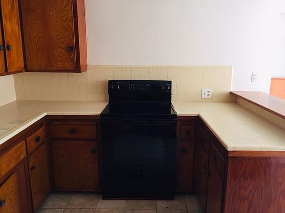 5th image of 1731 W 147th St APT 3