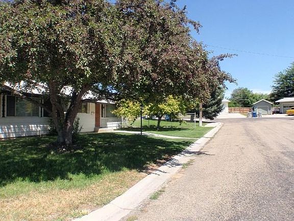 4th image of 414 Elmore Pl