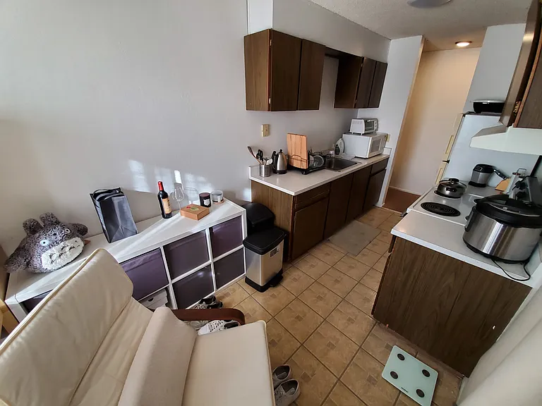 2550 College Ave #1 — Photo 7