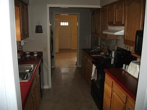 4th image of 611 Dove Ln