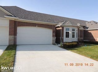 49267 Pond Pl UNIT 161/BUILDING 37, Shelby Township, MI 48315