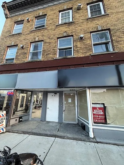 1 bed, 1.0 bath, 600 sqft, $1,500 — Photo 1