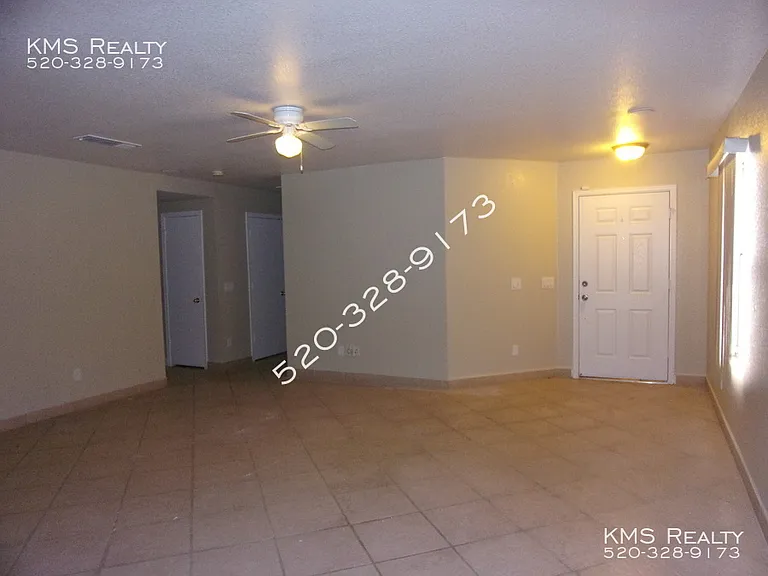 1900 W Nava Dr — Photo 8