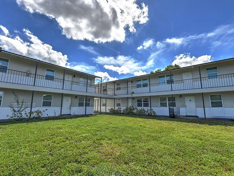 Paradise Palms Portfolio LLC — Photo 28