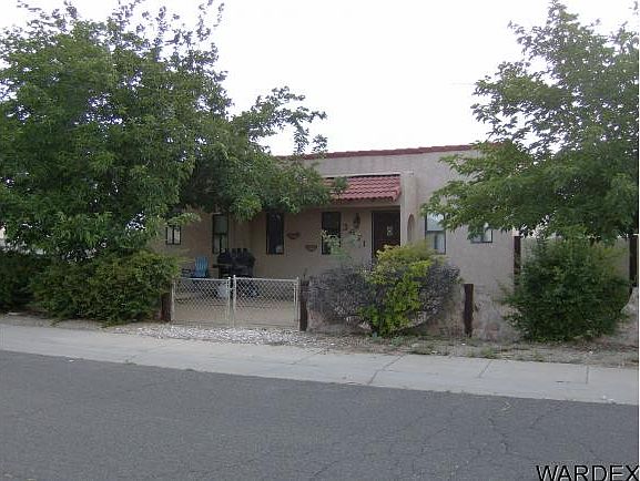 1st image of 3671 N Moore St