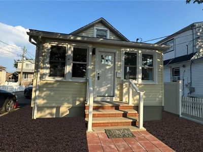 50 Winham Ave, Staten Island, NY, 10306