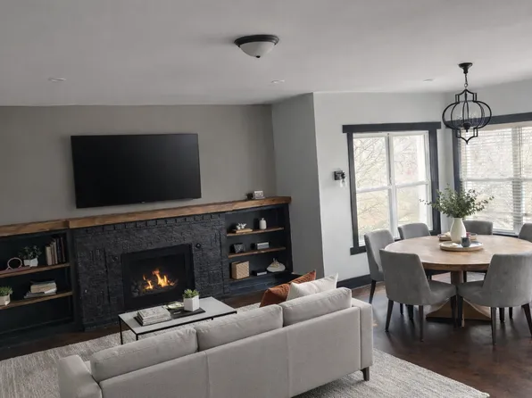 1107 N Sacramento Ave APT 2, Chicago, IL 60622