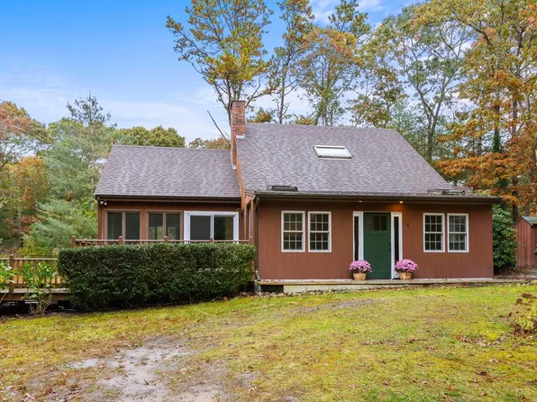 10 Wampum Road, East Falmouth, MA 02536