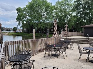 5200 W Midlothian Tpke #122, Crestwood, IL 60418