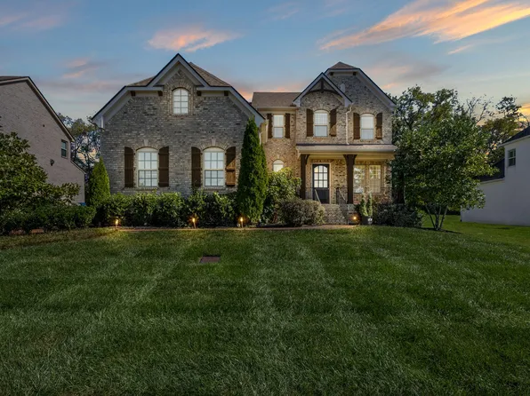 4155 Old Light Cir, Arrington, TN 37014