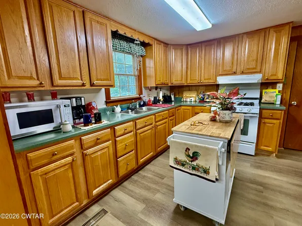 2812 E Reelfoot Ave, Union City, TN 38261