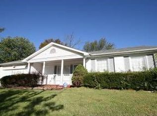 3697 Briargrove, St Louis, MO