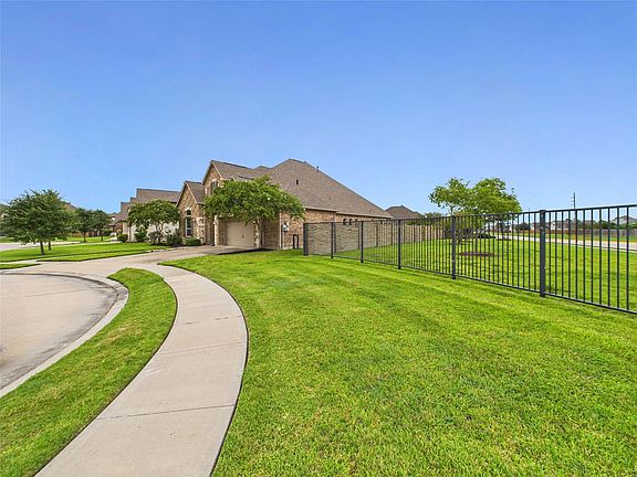 2nd image of 11603 Vista Park Court
