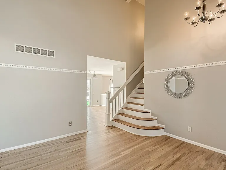 5552 S Yakima St — Photo 8
