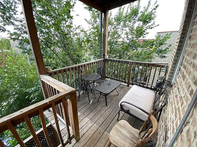 1737 W Erie St #3R — Photo 9